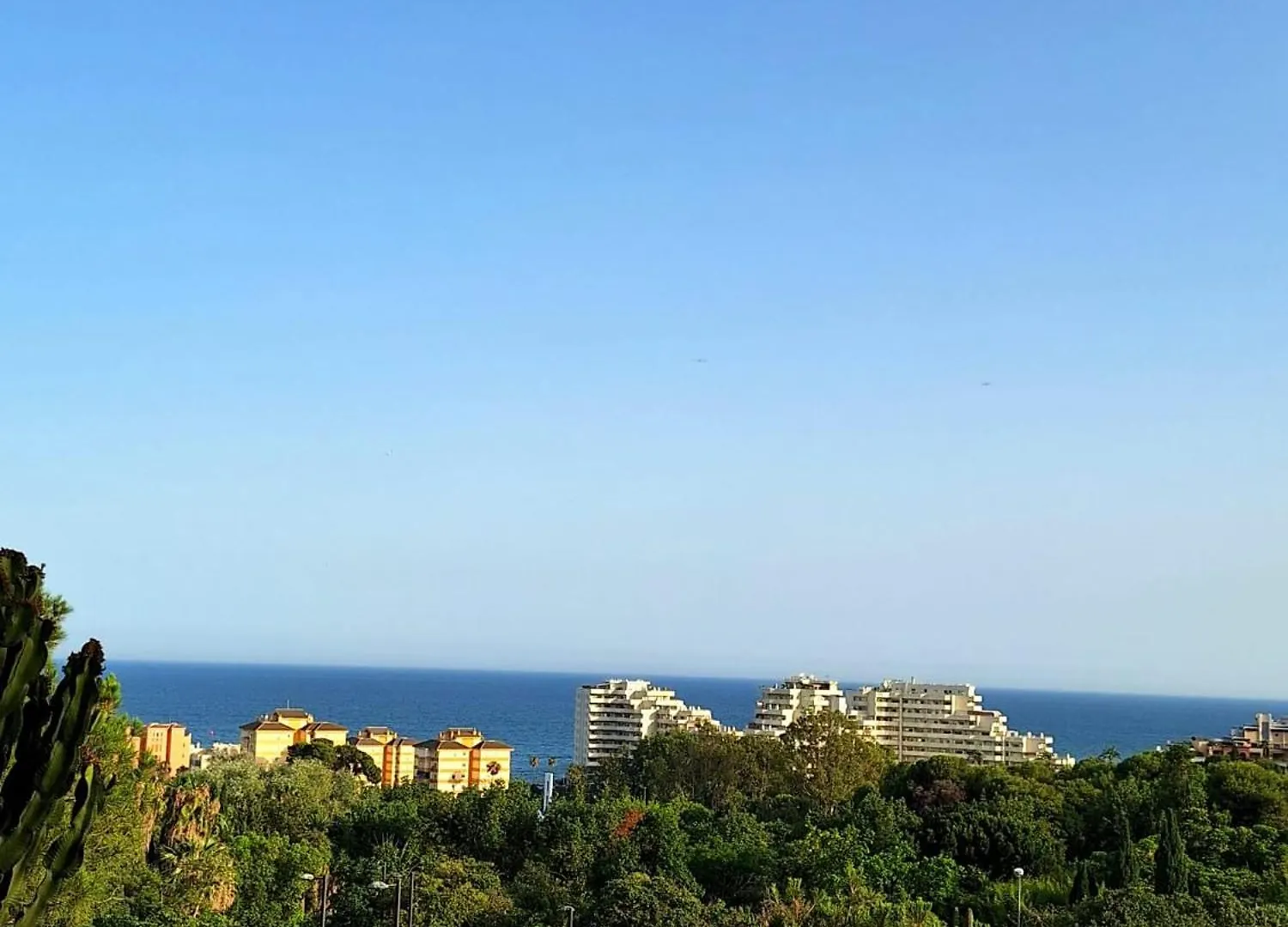 Aguila Luxury Apartment Benalmadena
